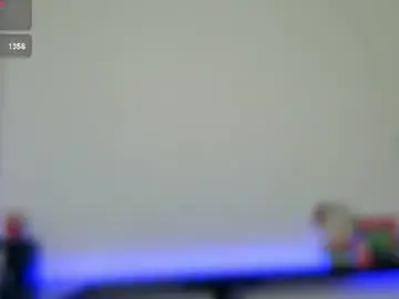 Chaturbate Live Sex Cam of ania_mml