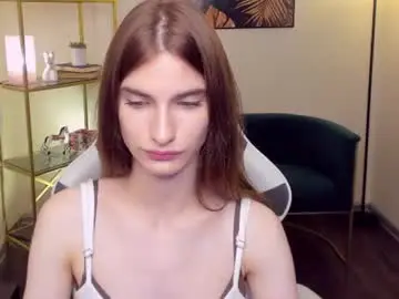 Chaturbate Live Sex Cam of sweetytrip