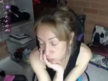 Chaturbate Best live sex cam show of cristin_doll