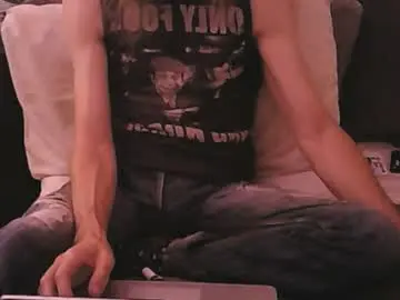 Chaturbate Live Sex of instantkarma2024