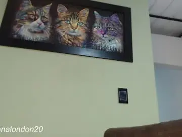 Chaturbate Live Sex Cam of july_smith_