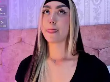Chaturbate Best live sex cam show of liaa_18