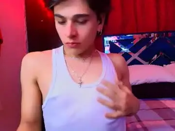 Chaturbate Live Sex Cam of luke_howland