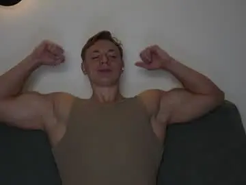 Chaturbate Live Sex Cam of o_r_b_i_t