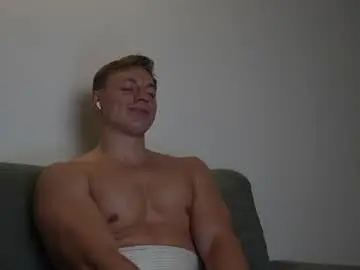 Chaturbate Live Porn of o_r_b_i_t