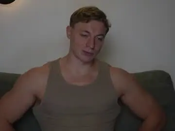 Chaturbate Live Sex Cam of o_r_b_i_t