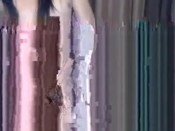 Chaturbate Best live sex cam show of reyna_33mhalia
