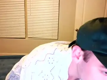 Chaturbate Live Sex Cam of twnkjames