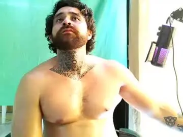Chaturbate Free Live Porn of aronmiller404