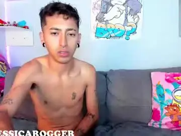 Chaturbate Live Sex Cam of jessica_n_rogger
