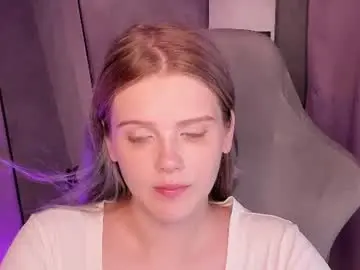 Chaturbate Free Porn Cam of lunaa_sterling