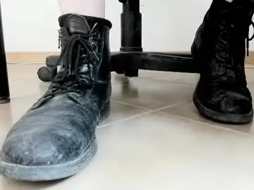 Chaturbate Sex Cam of pablomenesssl
