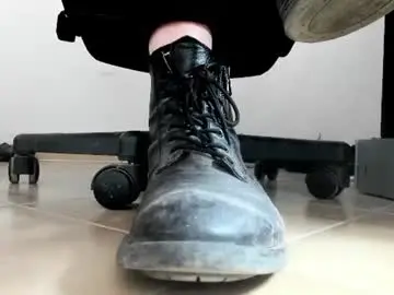Chaturbate Sex Cam of pablomenesssl