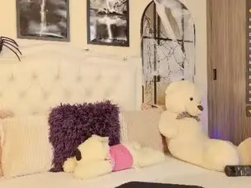 Chaturbate Free Live Porn of rubyross23