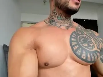 Chaturbate Live Sex Cam of ryanjhonston