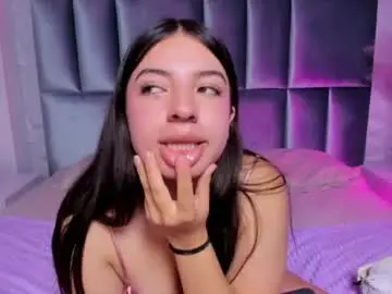 Chaturbate Live Sex Cam of sara_deen