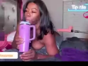 Chaturbate Watch Live Sex Cams of tsfoxx