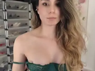 Chaturbate Live Sex Cam of candybodyts