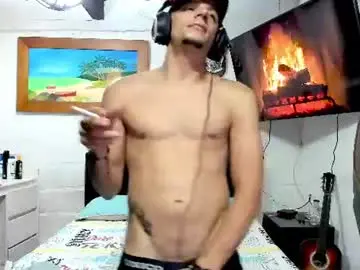 Chaturbate Best live sex cam show of charliehotfire