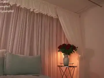Chaturbate Live Sex Cam of emiilycampbell