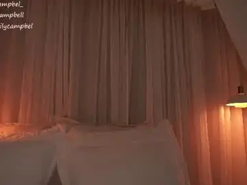 Chaturbate Live Sex Cam of emiilycampbell