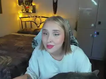 Chaturbate Live Sex Cam of linatruly