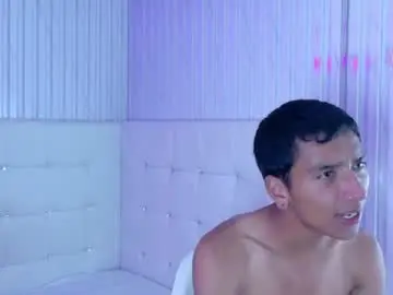 Chaturbate Live Sex Cam of nucitacouple__oficial
