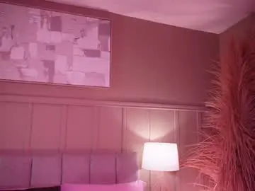 Chaturbate Best live sex cam show of curvyliciouss