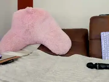 Chaturbate Free Porn Cam of _hottie__