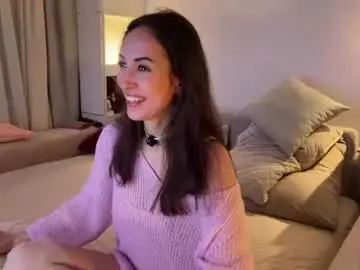 Chaturbate Best live sex cam show of aiaikatty