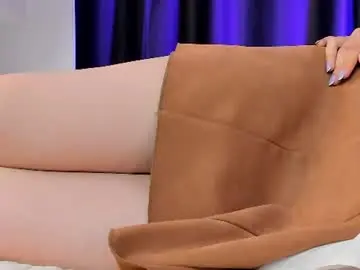 Chaturbate Best live sex cam show of camilla_rowen
