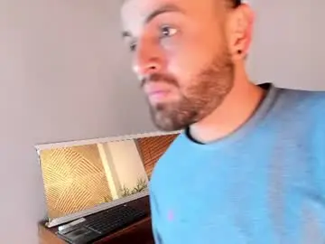 Chaturbate Watch Live Sex Cams of difazzio_smith