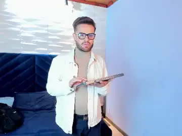 Chaturbate Adult Webcams of difazzio_smith