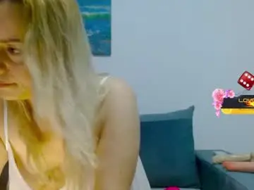 Chaturbate Live Sex Cam of ramonaanca99