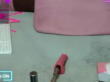 Chaturbate Live Sex Cam of rebeldools