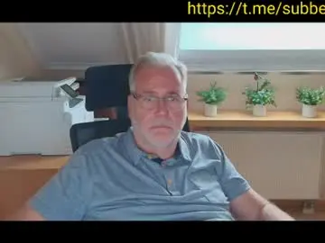 Chaturbate Live Porn of subbear1968