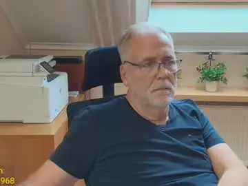 Chaturbate Free Porn Cam of subbear1968
