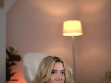 Chaturbate Watch Live Sex Cams of svveetluna