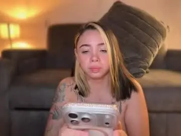 Chaturbate Free Live Porn of _paulah2