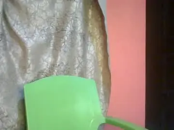 Chaturbate Free Porn Cam of luckymadequeen