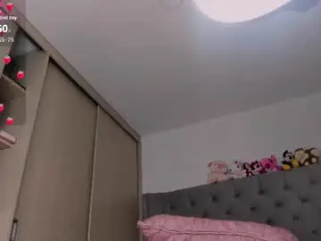 Chaturbate Live Sex Cam of sussan_dream