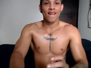Chaturbate Adult Webcam of braddhott__
