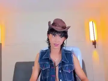 Chaturbate Live Sex of noa_03