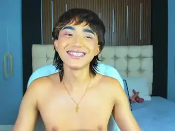 Chaturbate Best live sex cam show of noa_03