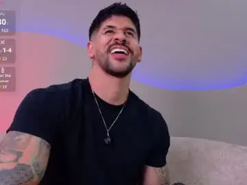 Chaturbate Watch Live Sex Cams of petesevans_1