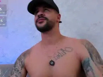 Chaturbate Watch Live Sex Cams of petesevans_1