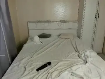 Chaturbate Best live sex cam show of scarlet_luminous