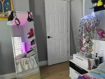 Chaturbate Sex Chat of wildwifebarbie