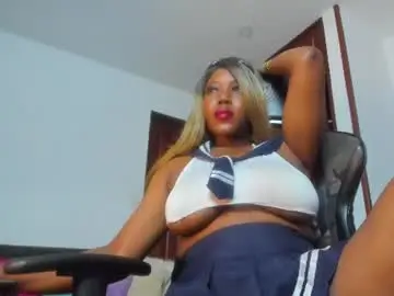 Chaturbate Free Porn Cam of amaradoll