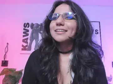 Chaturbate Watch Live Sex Cams of hollypeach_